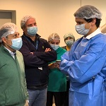 Imagen HGGB realizó la primera electroporación irreversible en Chile