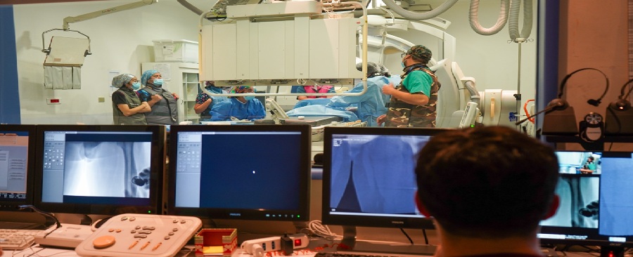 Imagen Con taladro queman tumores durante ablaciones óseas